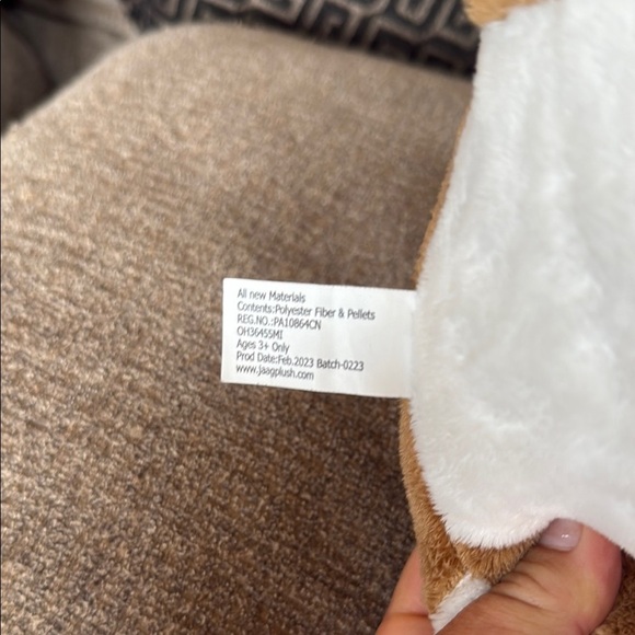 Buc-ees The Beaver Brown & Red Plush Toy with red shirt & hat w/ logo, cute! - Picture 3 of 8